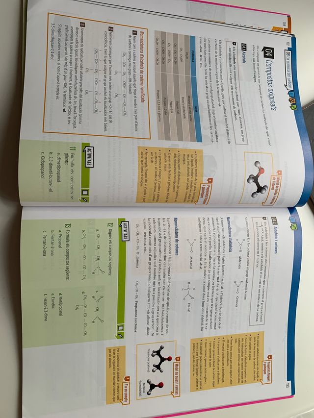 libros texto física y química 4 ESO edelvives