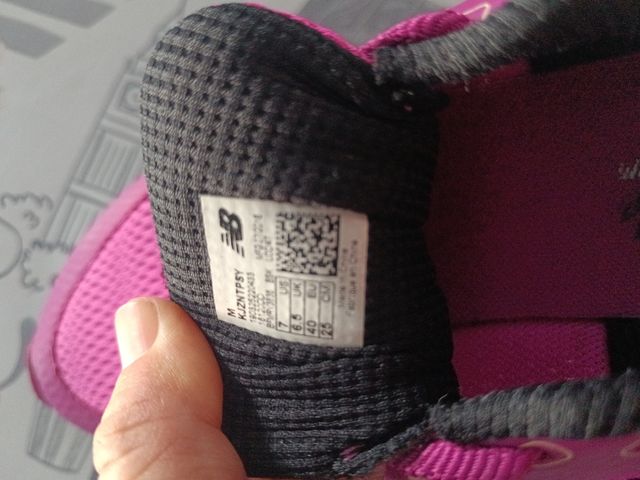 Bambas new balance 40 estilo barefood son anchas