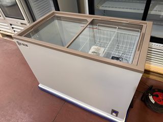 arcon congelador cristal nuevo a estrenar