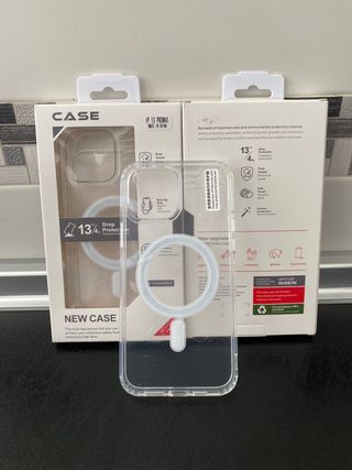 funda magsafe iphone 13 pro max transparente