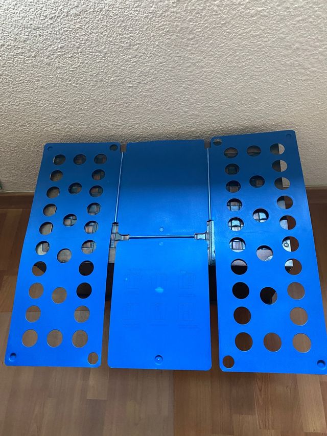 Pliega camisetas Sheldon