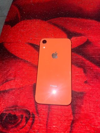 ilhone XR