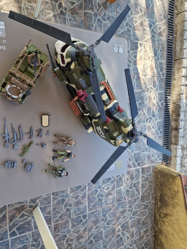 Helicóptero Militar