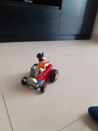Carro do Mickey