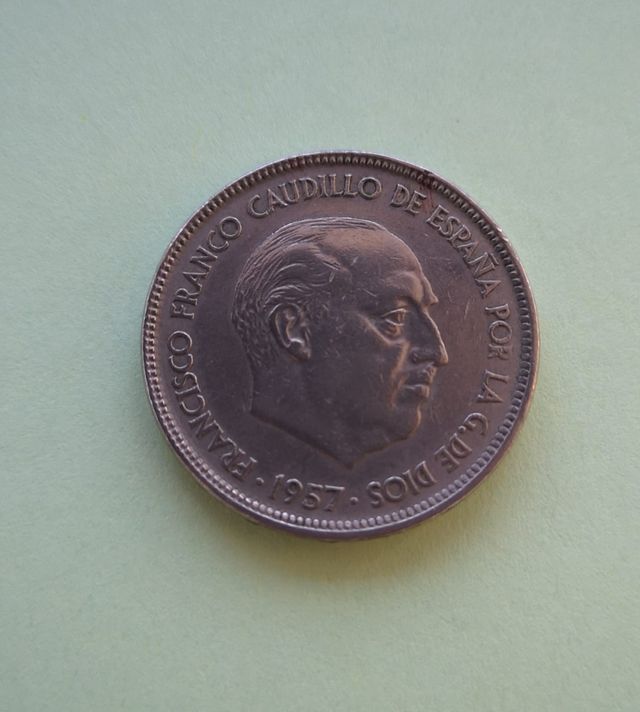 Moneda de 50 pesetas.