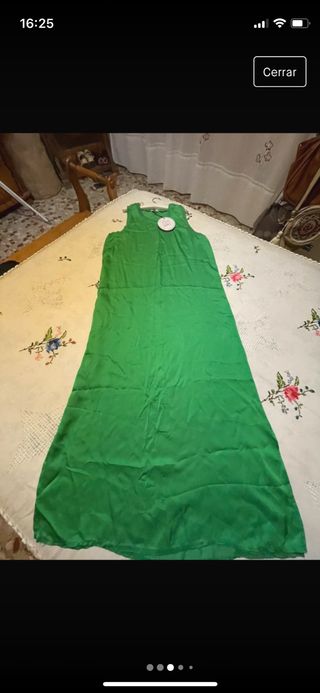 Vestido sin estrenar.