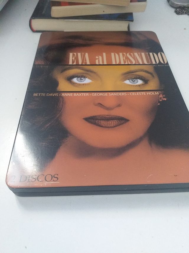 Eva al desnudo caja metalica dvd de segunda mano por 2 EUR en Valdemoro