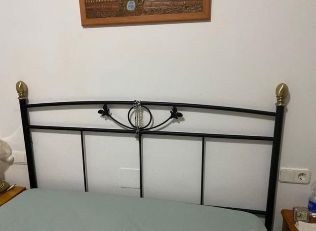 Testiera forgiata per letto matrimoniale