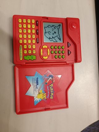 Pokedex Pokemon original del 2000 Nintendo