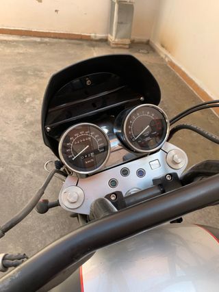 Cambio o vendo honda magna vf750