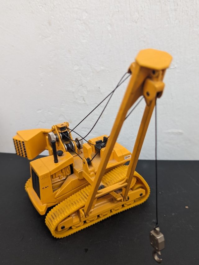 Tiendetubos 594 Joal Caterpillar escala