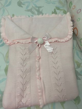 Saco rosa bebé en Perfecto Estado