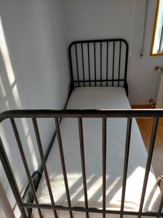CAMA EXTENSIBLE IKEA PARA PEQUEÑOS Y MAYORES