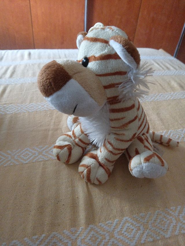 Peluche tigrotto 