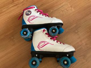 PATINES 4 RUEDAS