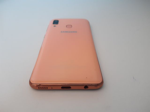 Pantalla rota-Samsung a40 64gb