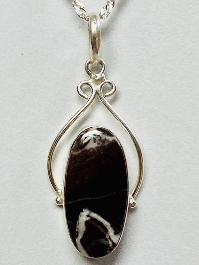 Colgante de jaspe sardonice + cadena plata ley 925