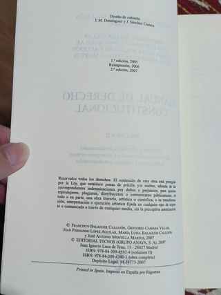 Manual de derecho Constitucional