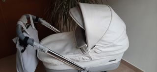 Carro bebecar polipiel blanco y gris
