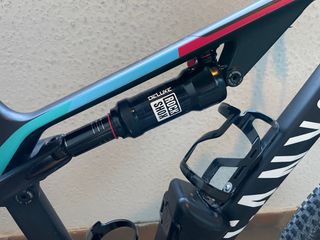 Bicicleta Canyon Lux CF SL 6 Carbono