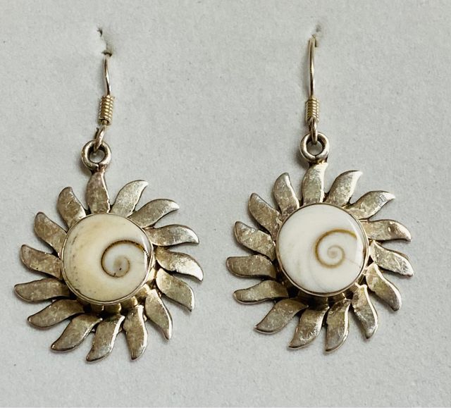 Pendientes concha de amonites y plata de ley 925
