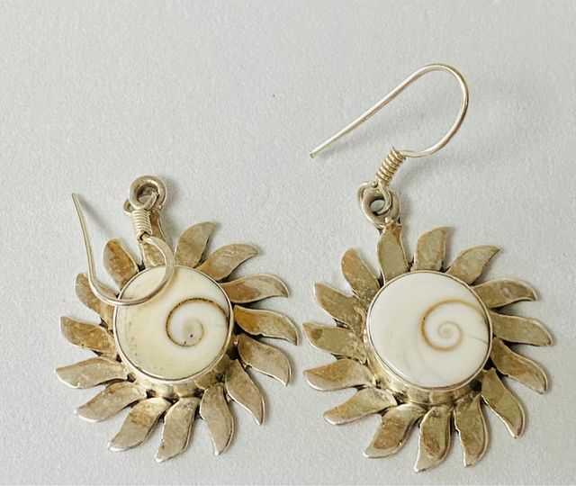 Pendientes concha de amonites y plata de ley 925