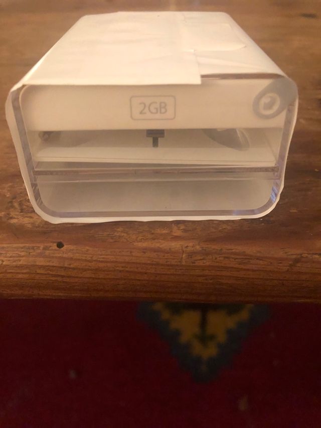 ipod shuffle 2GB