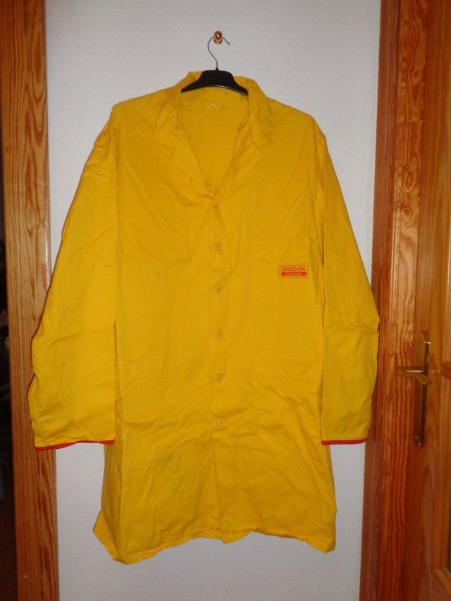 ROPA DE TRABAJO - BATAS Y CHAQUETAS - OFERTA