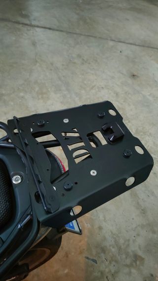 Parrilla o base baúl de aluminio