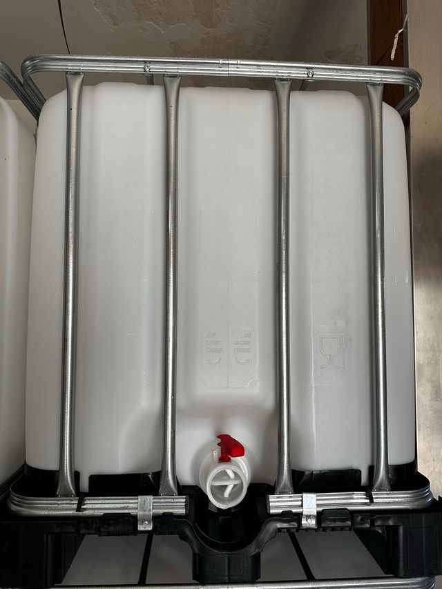 bidones agua  1000l ibc