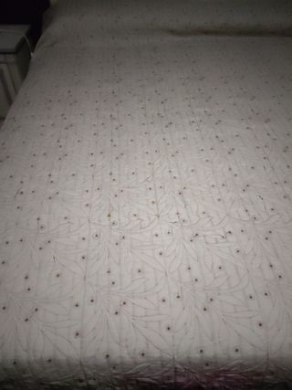 COLCHA REVERSIBLE MARCA NIDO