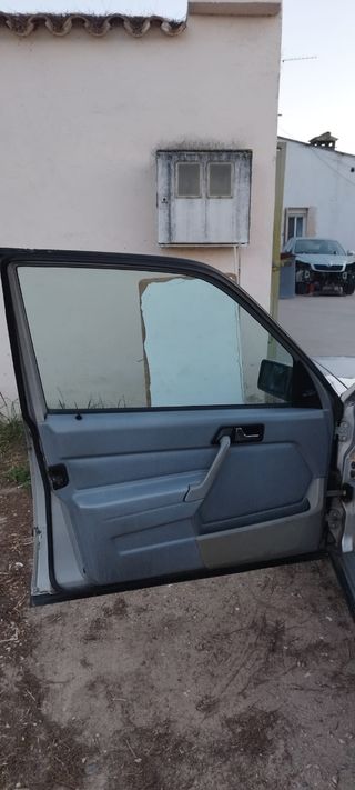 Mercedes-Benz Clase E 1986