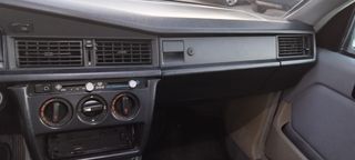 Mercedes-Benz Clase E 1986