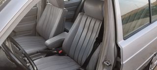 Mercedes-Benz Clase E 1986