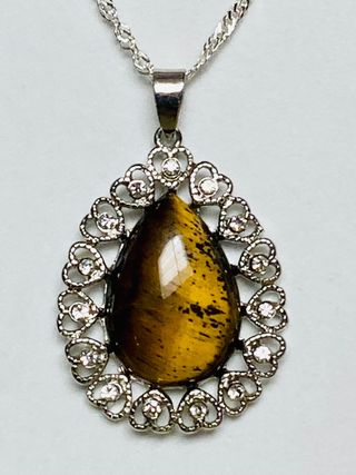 Colgante ojo de tigre y cadena en acero inoxidable