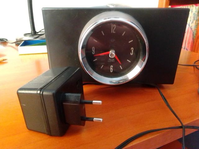 Reloj eléctrico años 60