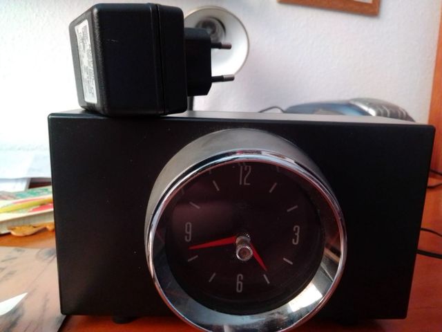 Reloj eléctrico años 60