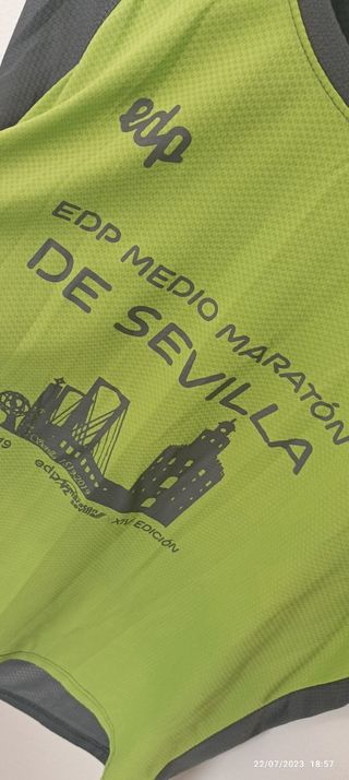 3 camisetas 1/2 Maratón Sevilla
