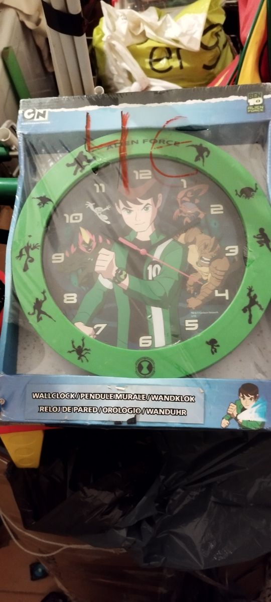 Reloj pared ben 10 