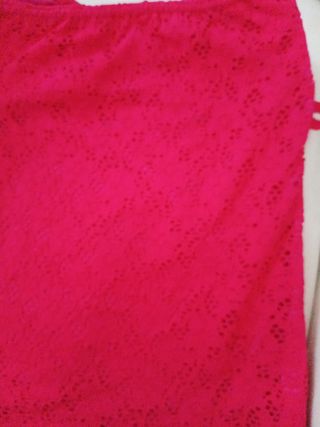 palabra de honor con cazuelas color fucsia talla p