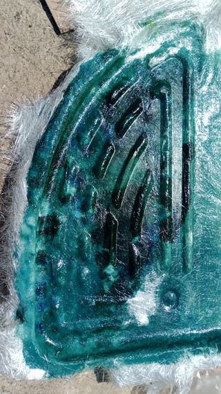 se hacen piezas para auto caravana y se reparan