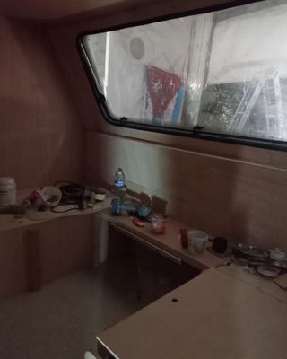 se hacen piezas para auto caravana y se reparan