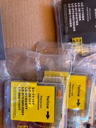 17 Cartuchos de tinta + 3 de regalo