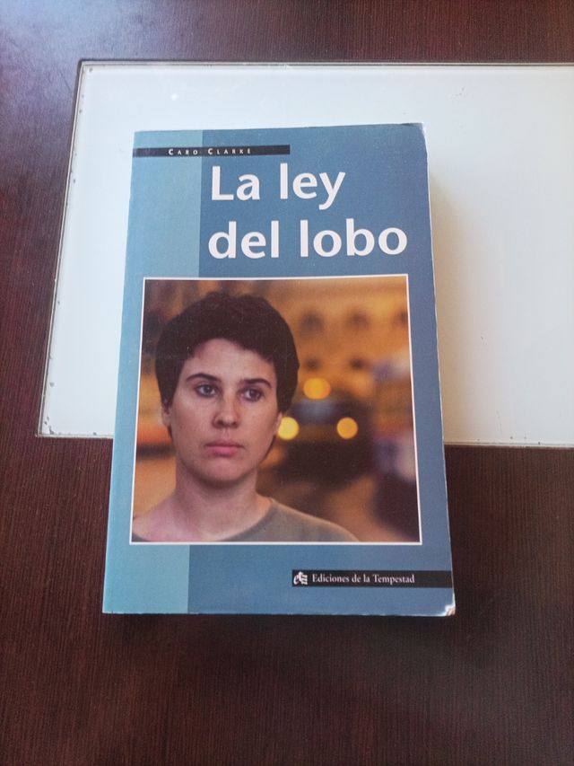 Libro la ley del lobo