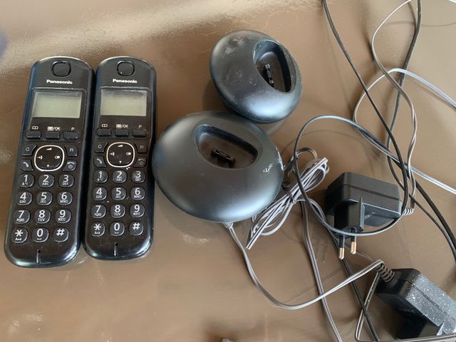 Teléfono fijo inalámbrico Dúo Panasonic KX-TGB212