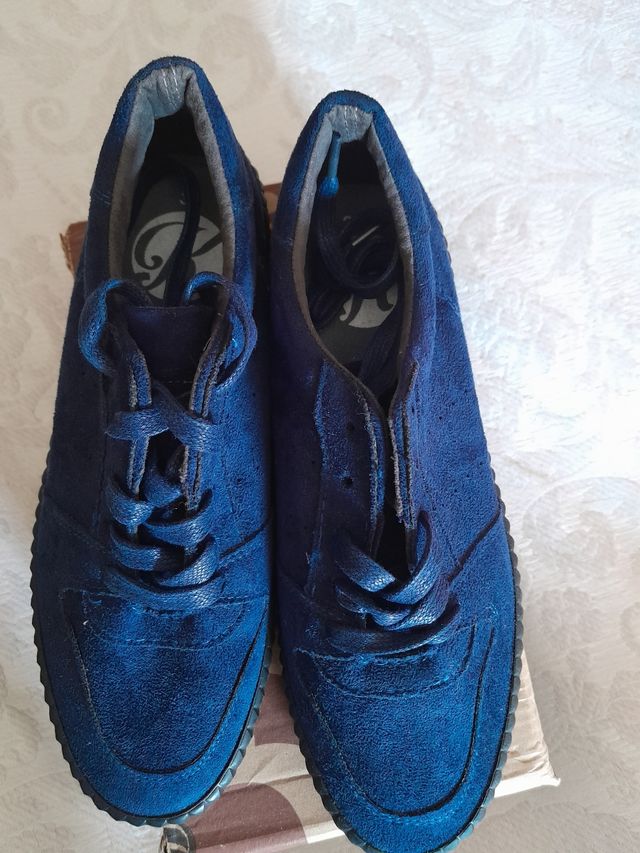 Zapatillas azules