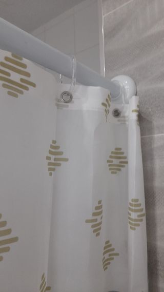 Cortina baño y soporte barra