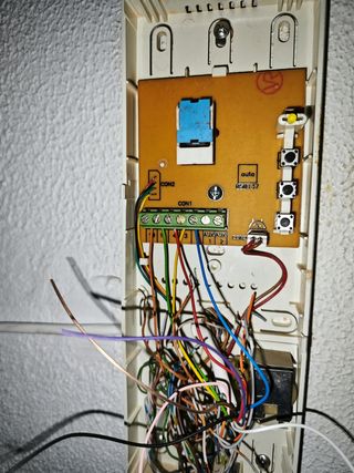 Electricista, Antenas, Porteros automáticos