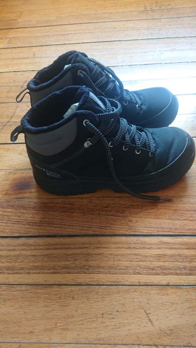 Bota de nieve Quechua waterproof