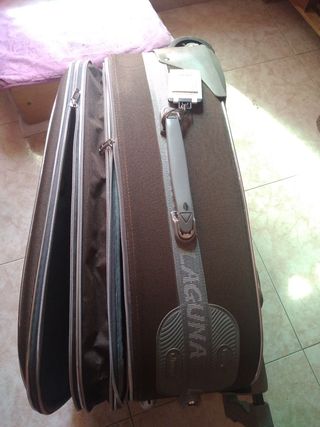Maleta grande de viaje